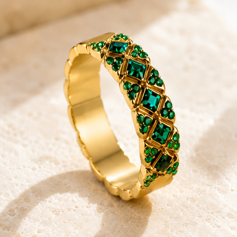 Emerald Luxe Ring