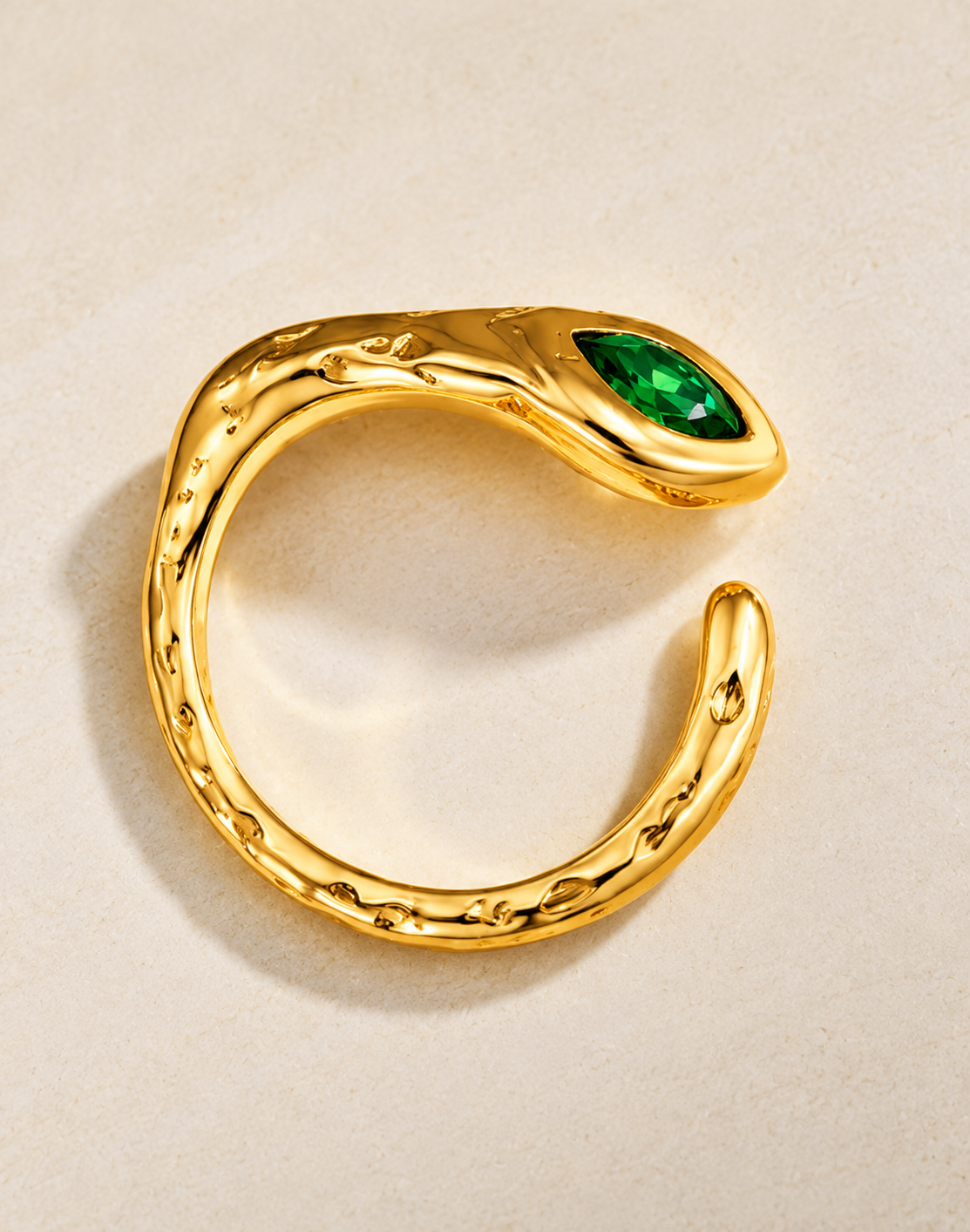 Emerald Snake Ring