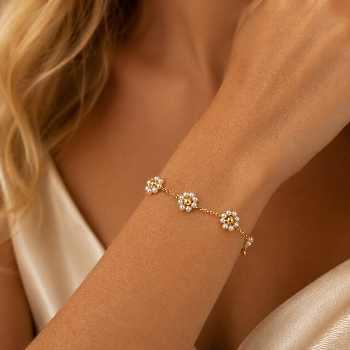 Pearl Blossom Bracelet